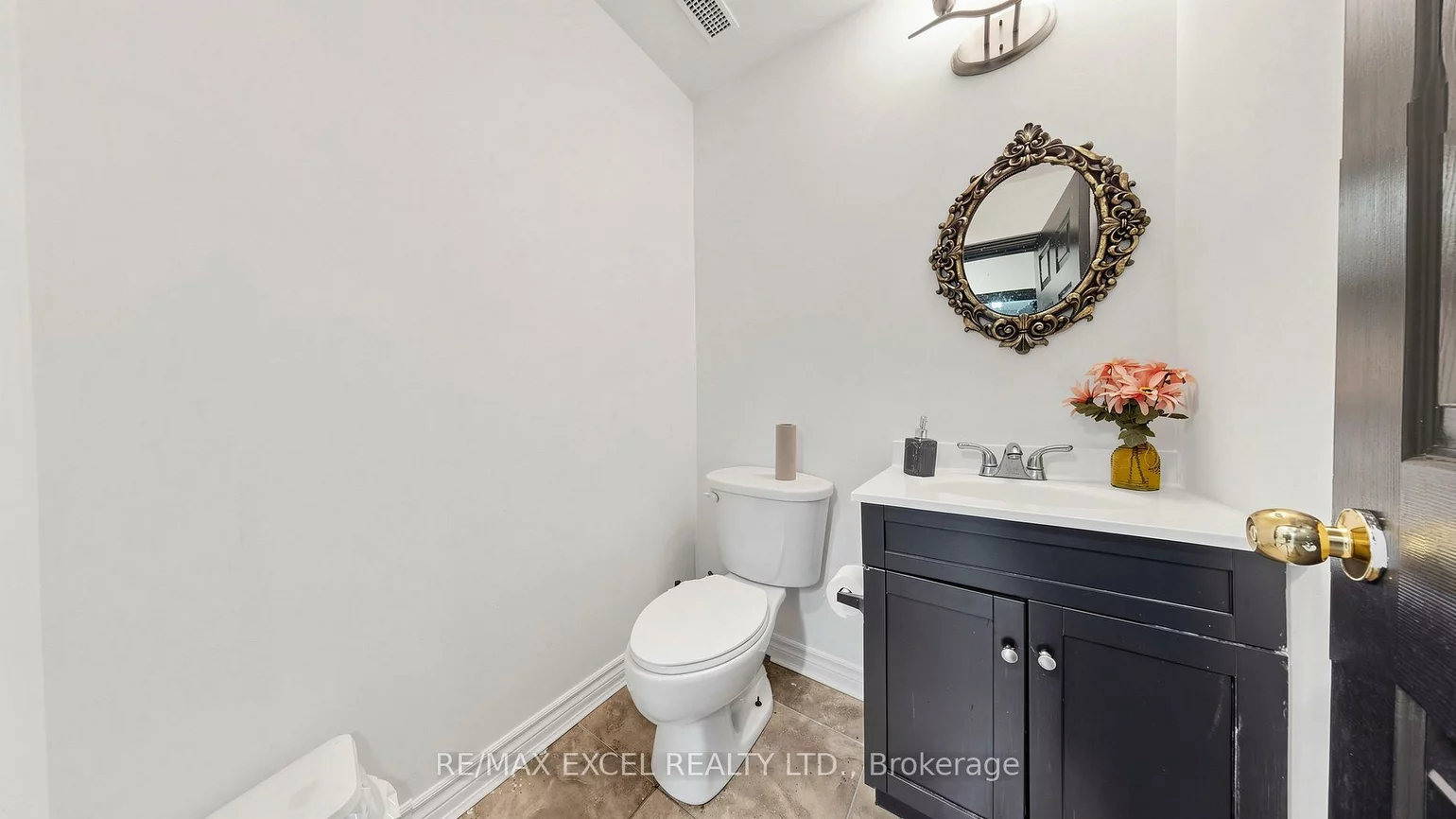 559, Steven, Stonehaven-Wyndham, Newmarket