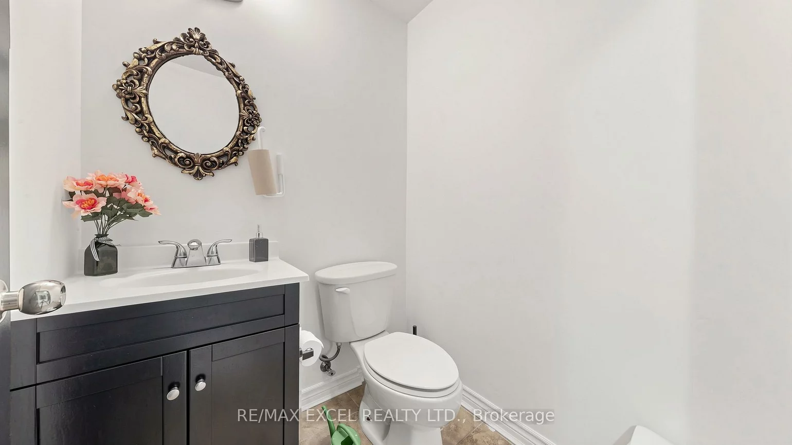 559, Steven, Stonehaven-Wyndham, Newmarket