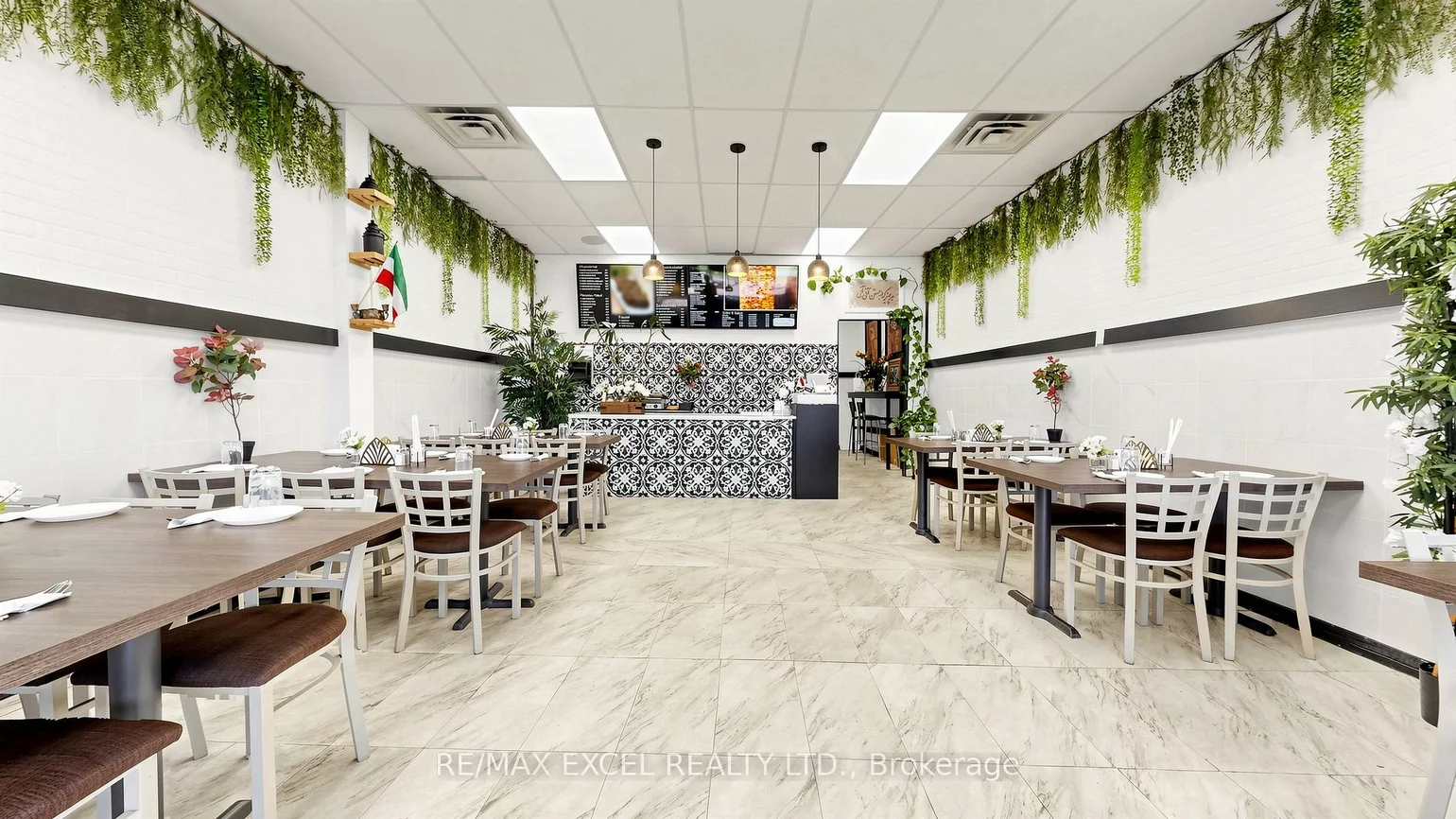 559, Steven, Stonehaven-Wyndham, Newmarket