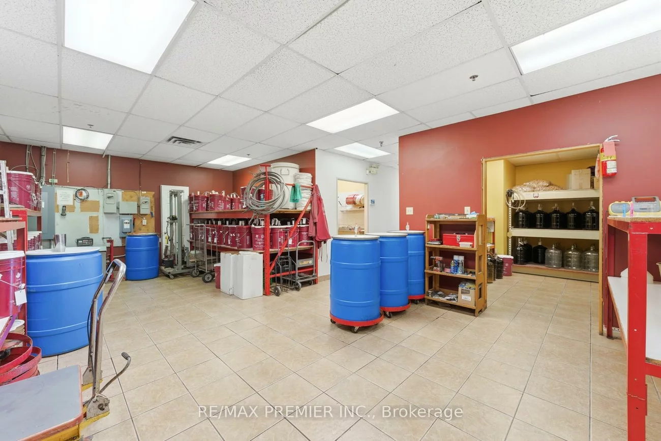 1100, Gorham, Newmarket Industrial Park, Newmarket