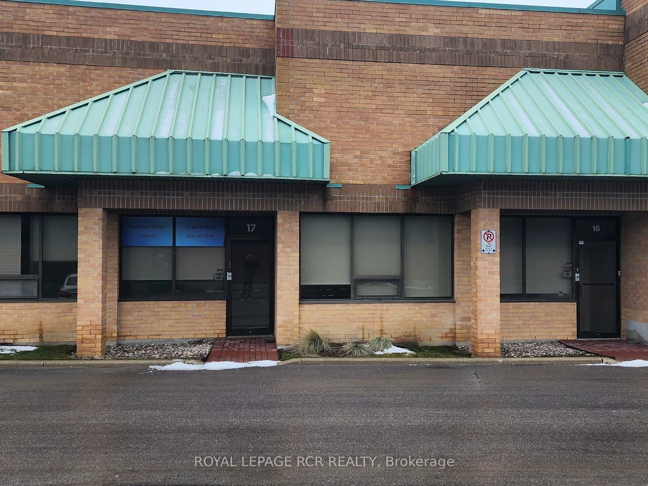 17075, Leslie, Newmarket Industrial Park, Newmarket