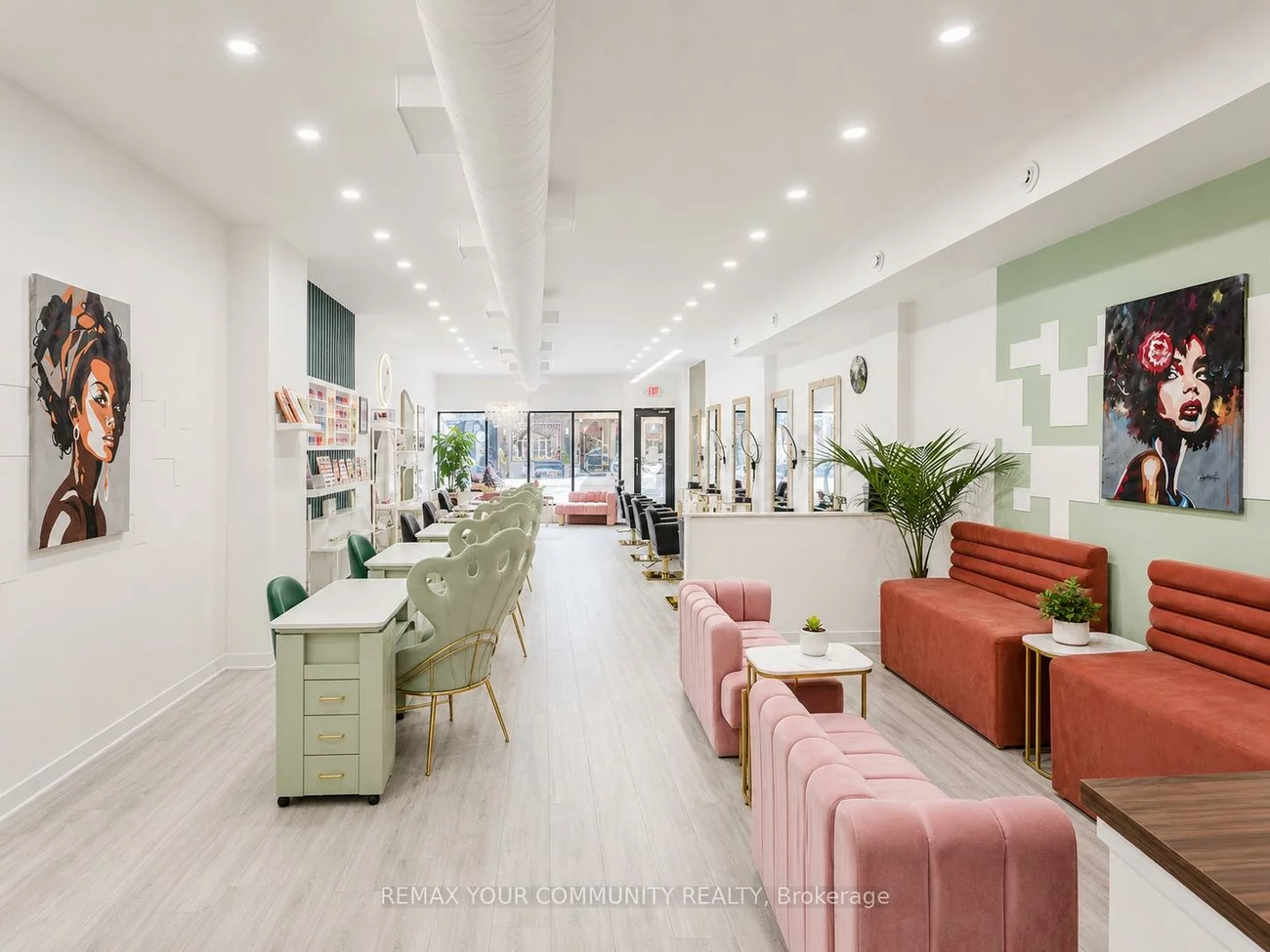 225, Main, Central Newmarket, Newmarket