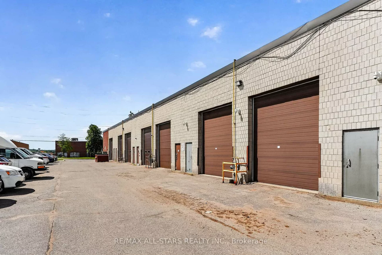 1131, Gorham, Newmarket Industrial Park, Newmarket