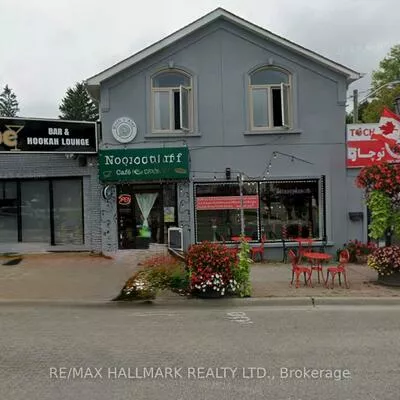 30-32, Main, Central Newmarket, Newmarket