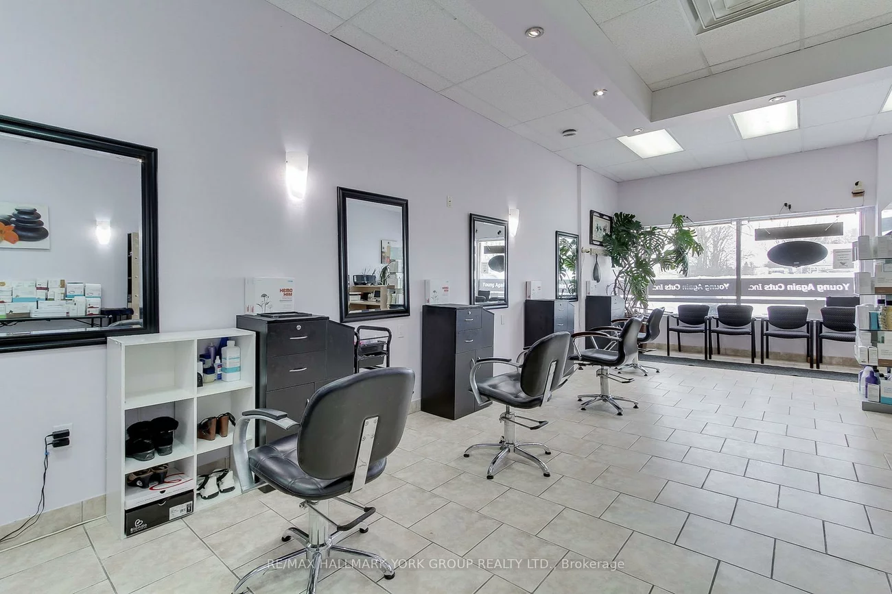 16700, Bayview, Stonehaven-Wyndham, Newmarket