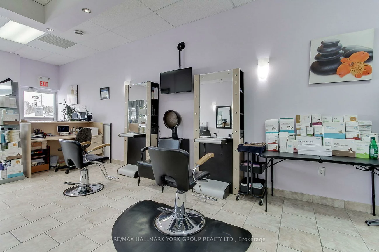 16700, Bayview, Stonehaven-Wyndham, Newmarket