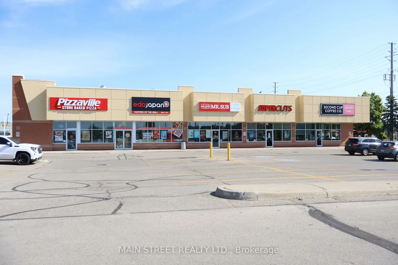18040, Yonge, Woodland Hill, Newmarket
