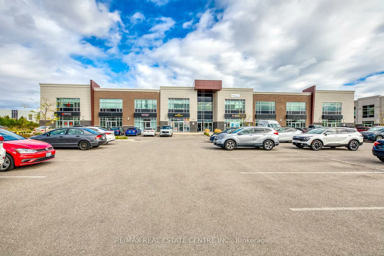 3475, Rebecca, 1014 - QE Queen Elizabeth, Oakville