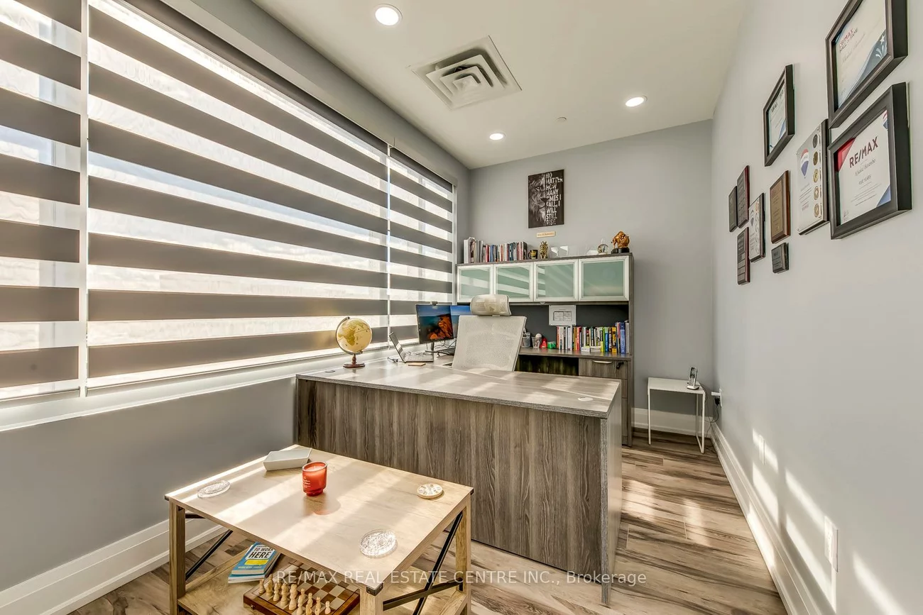 3475, Rebecca, 1014 - QE Queen Elizabeth, Oakville