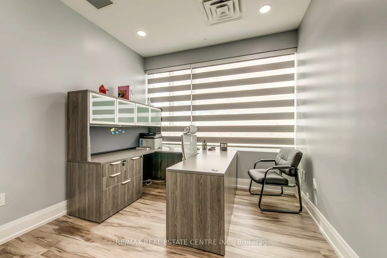 3475, Rebecca, 1014 - QE Queen Elizabeth, Oakville