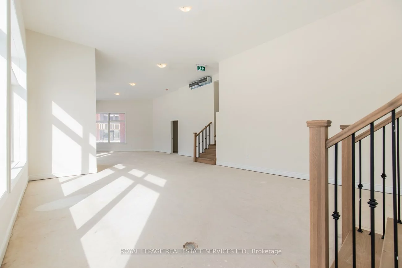 3289, Sixth, 1008 - GO Glenorchy, Oakville