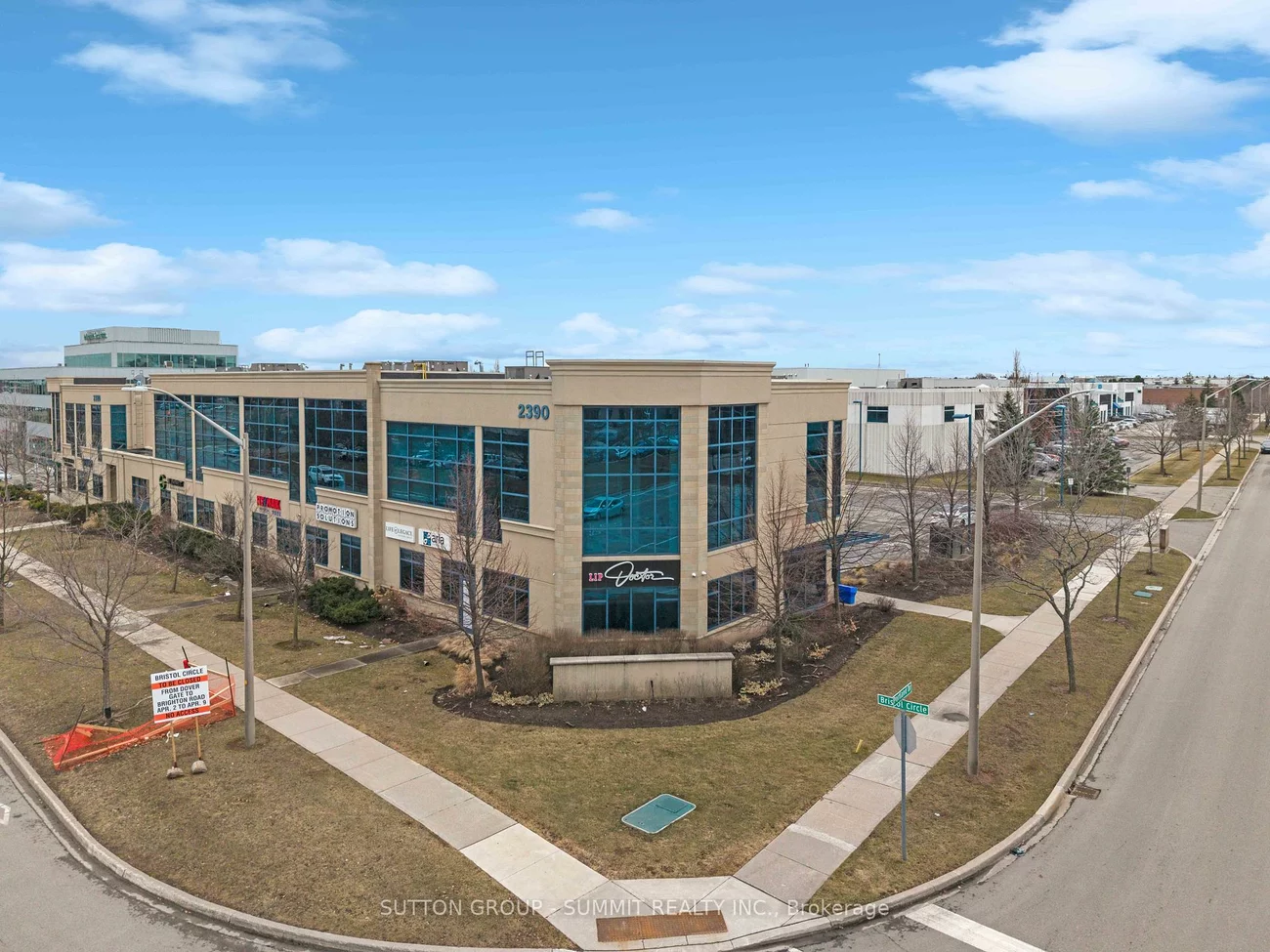2390, Bristol, 1021 - WP Winston Park, Oakville