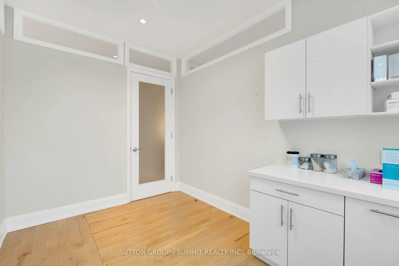 2390, Bristol, 1021 - WP Winston Park, Oakville