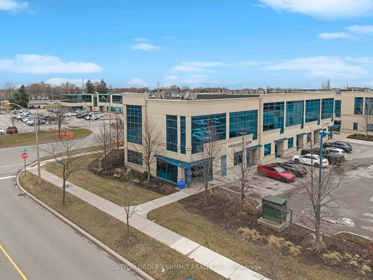 2390, Bristol, 1021 - WP Winston Park, Oakville