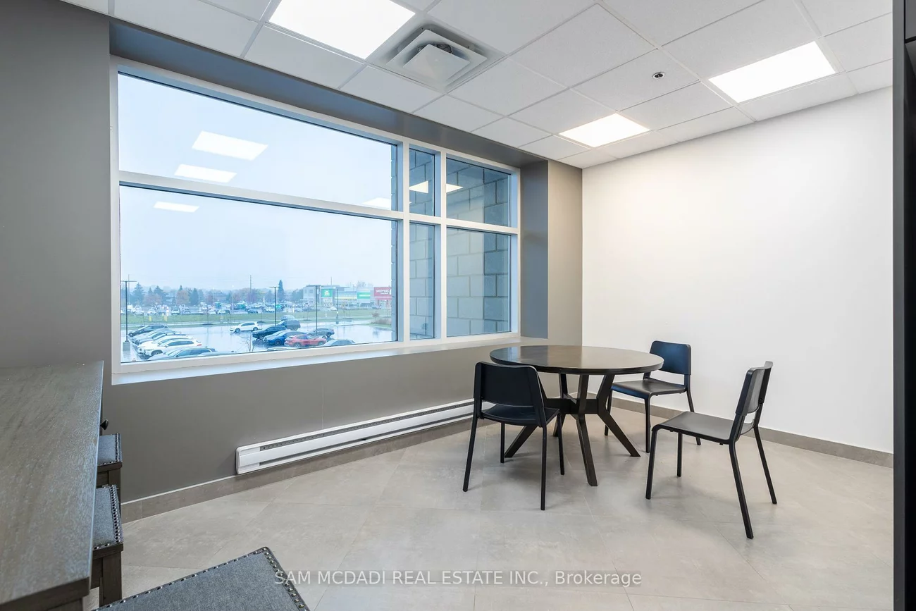 3465, Rebecca, 1014 - QE Queen Elizabeth, Oakville