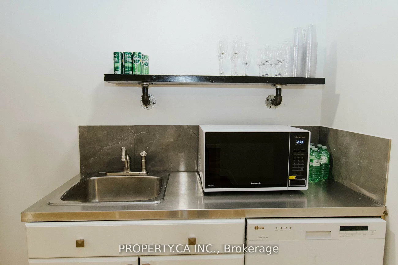 154, Kerr, 1002 - CO Central, Oakville