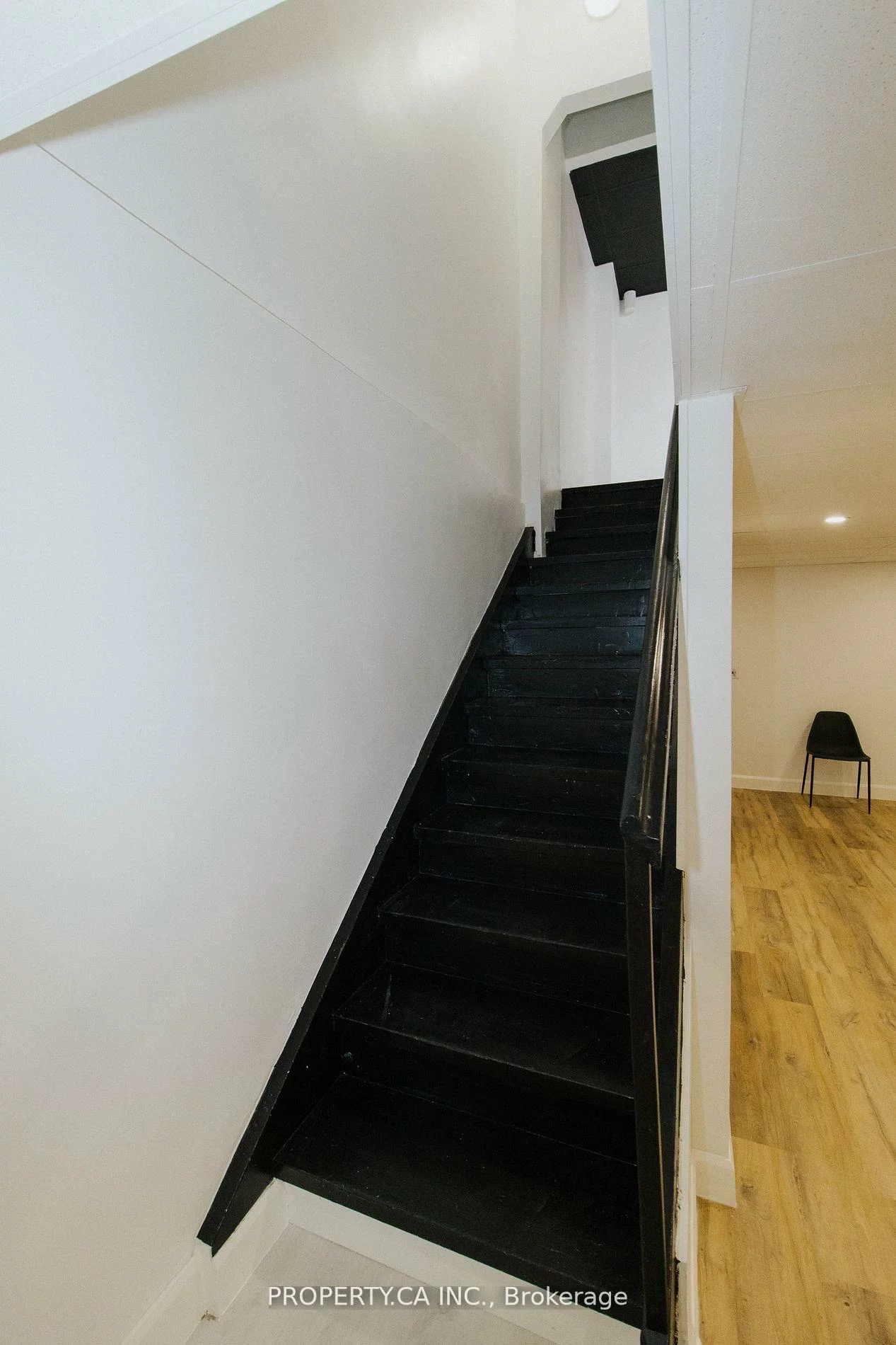 154, Kerr, 1002 - CO Central, Oakville