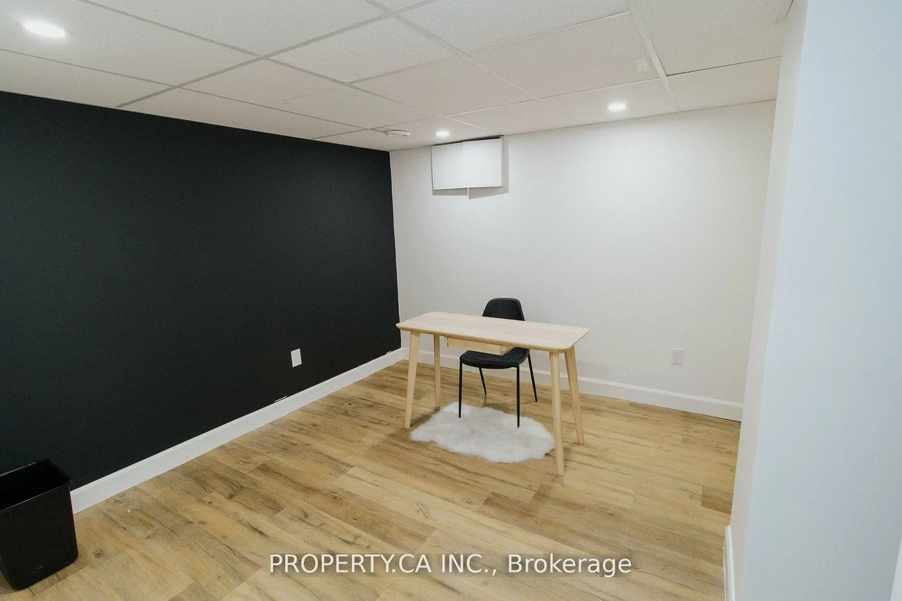 154, Kerr, 1002 - CO Central, Oakville