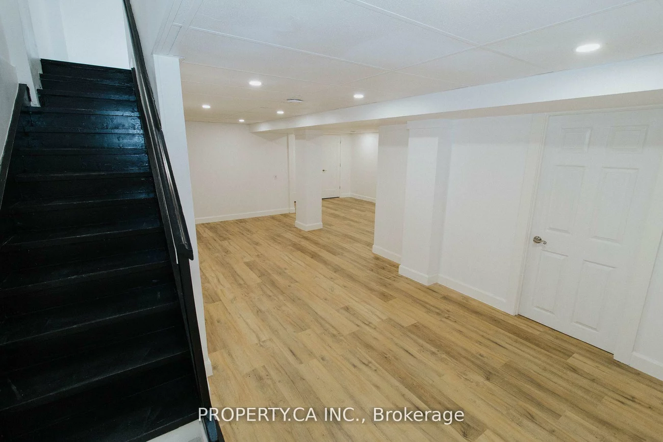 154, Kerr, 1002 - CO Central, Oakville