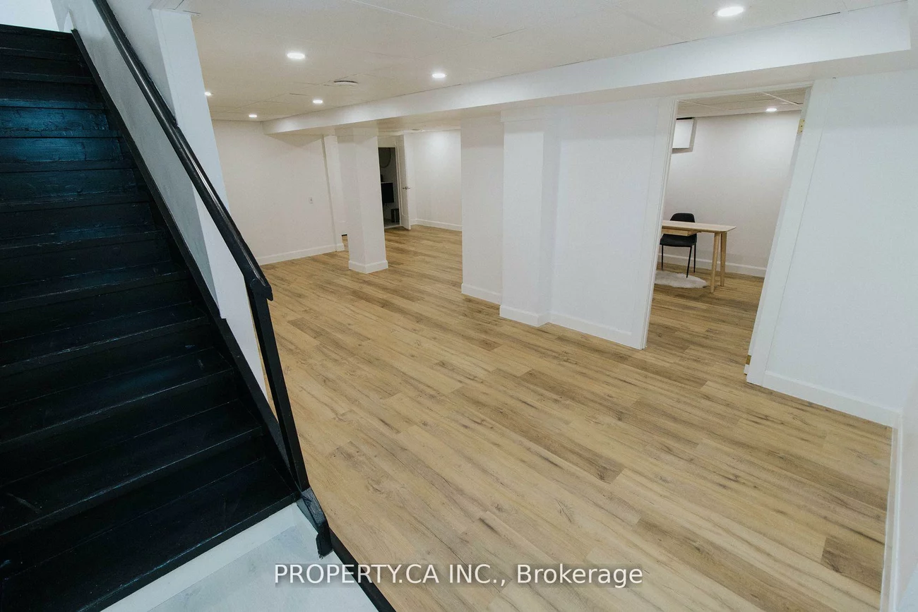 154, Kerr, 1002 - CO Central, Oakville