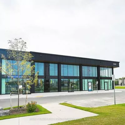 530, Speers, 1014 - QE Queen Elizabeth, Oakville