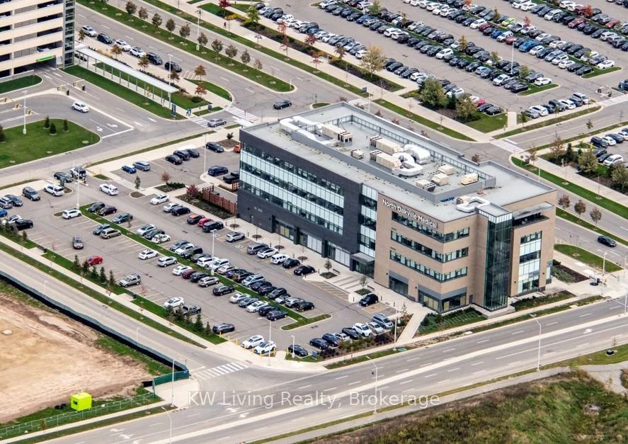 3075, Hospital, 1012 - NW Northwest, Oakville