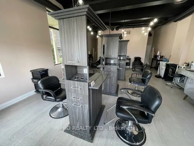 116, Burnhamthorpe, 1008 - GO Glenorchy, Oakville