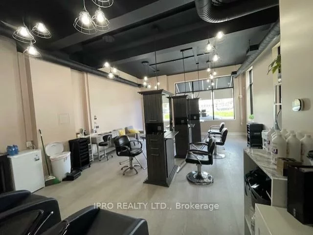 116, Burnhamthorpe, 1008 - GO Glenorchy, Oakville