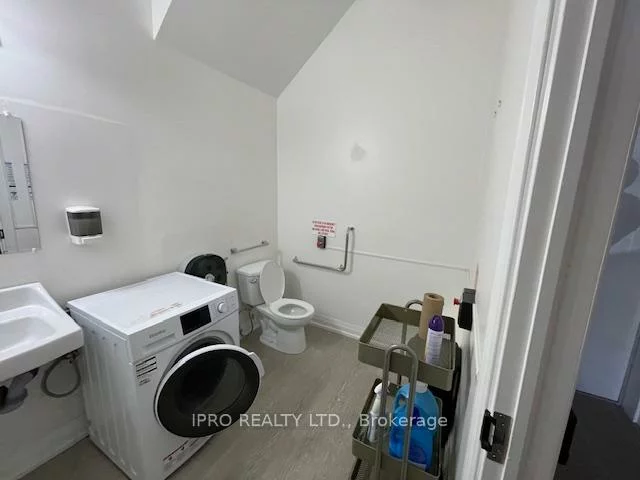 116, Burnhamthorpe, 1008 - GO Glenorchy, Oakville
