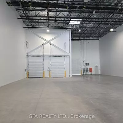 3303, Superior, 1014 - QE Queen Elizabeth, Oakville
