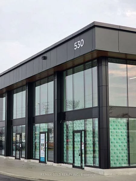 530, Speers, 1014 - QE Queen Elizabeth, Oakville