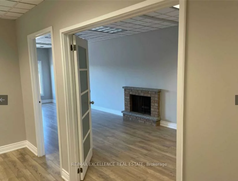 2896, South Sheridan, 1021 - WP Winston Park, Oakville