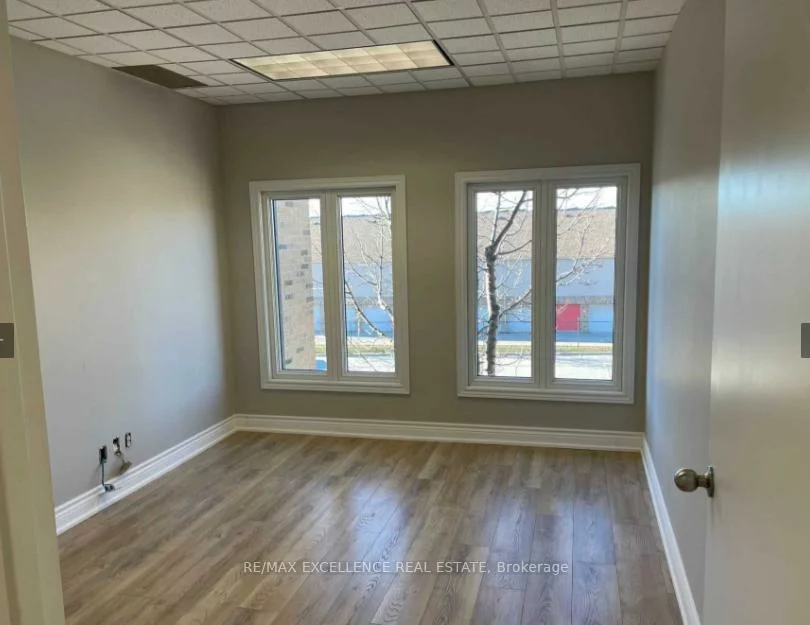 2896, South Sheridan, 1021 - WP Winston Park, Oakville