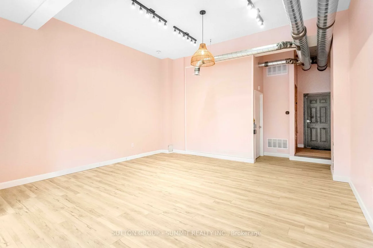 128, Burnhamthrope, 1008 - GO Glenorchy, Oakville