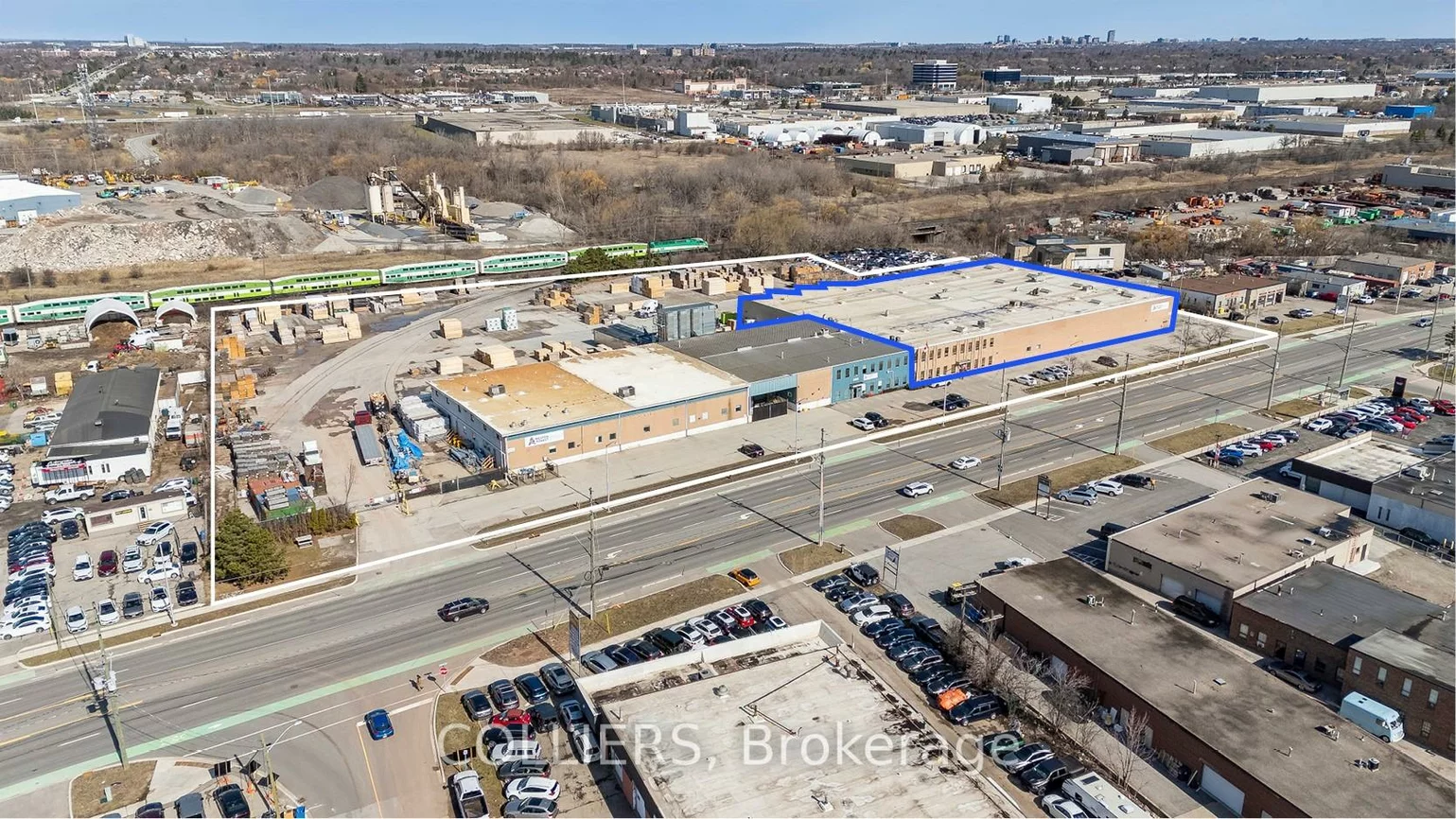 1485, Speers, 1014 - QE Queen Elizabeth, Oakville