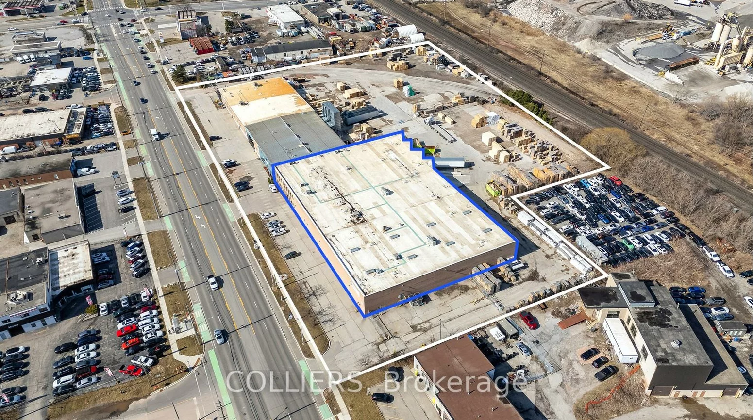 1485, Speers, 1014 - QE Queen Elizabeth, Oakville