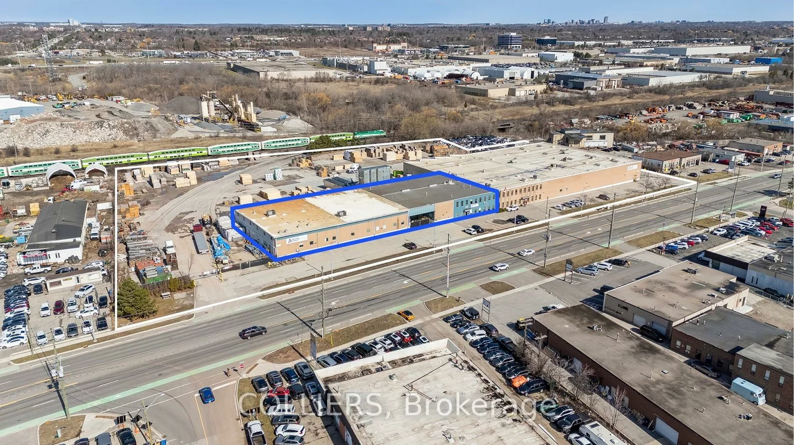 1485, Speers, 1014 - QE Queen Elizabeth, Oakville