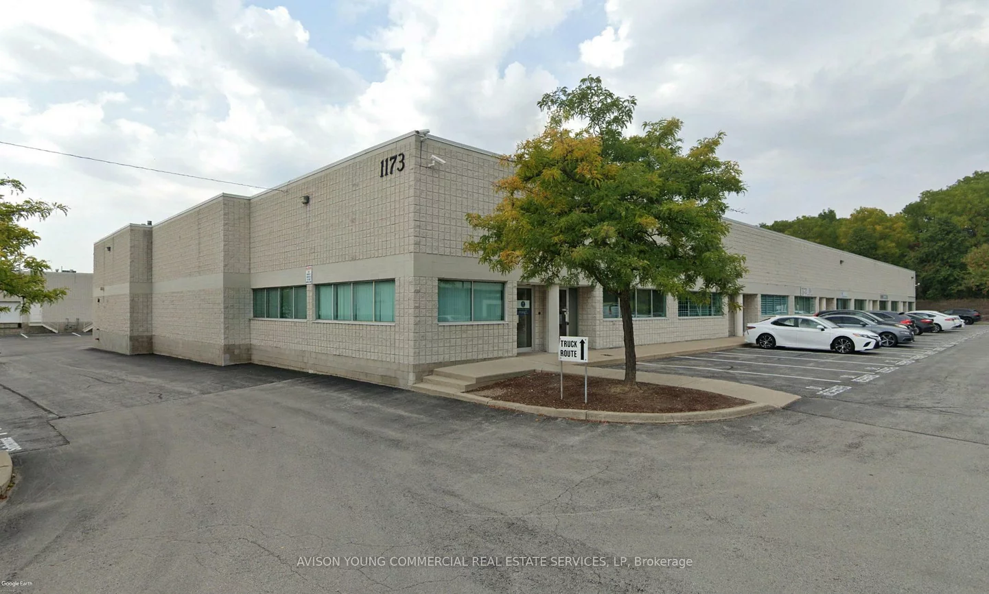 1173, North Service, 1014 - QE Queen Elizabeth, Oakville