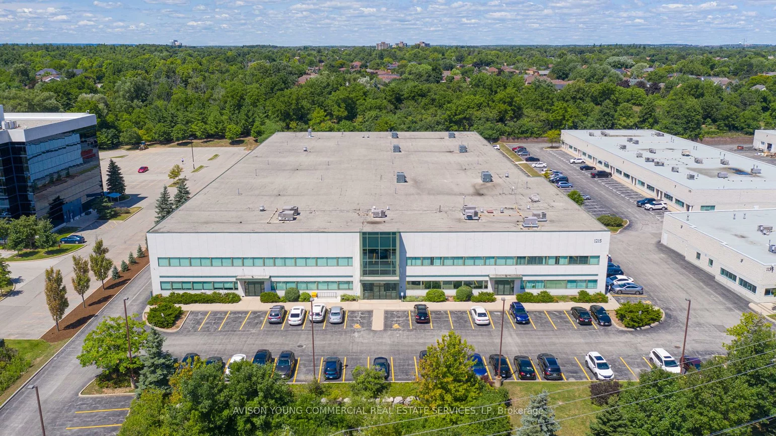 1215, North Service, 1007 - GA Glen Abbey, Oakville