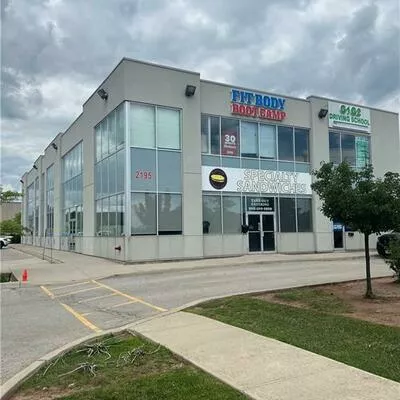 2195, Wyecroft, 1014 - QE Queen Elizabeth, Oakville