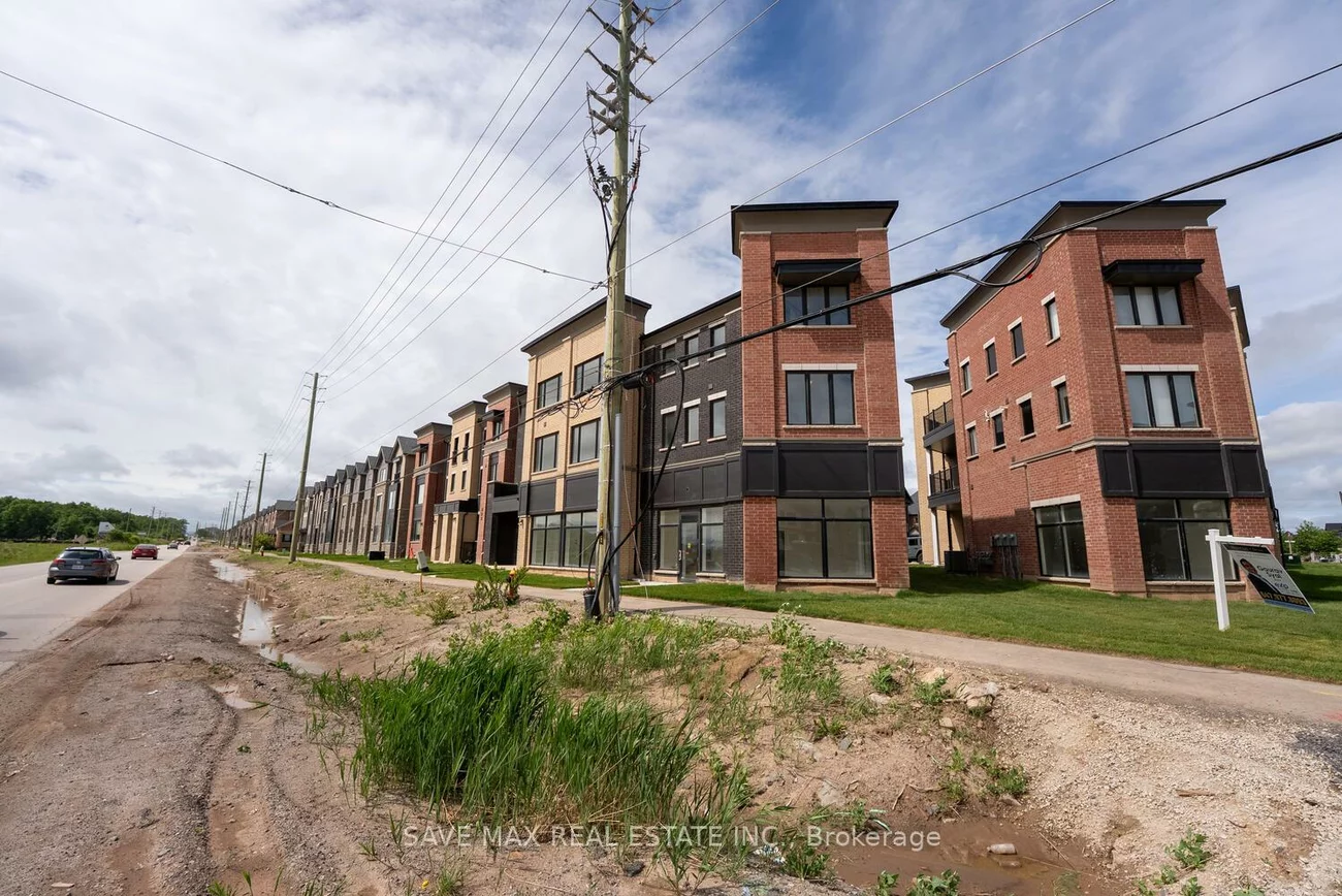 3299, Sixth, 1008 - GO Glenorchy, Oakville