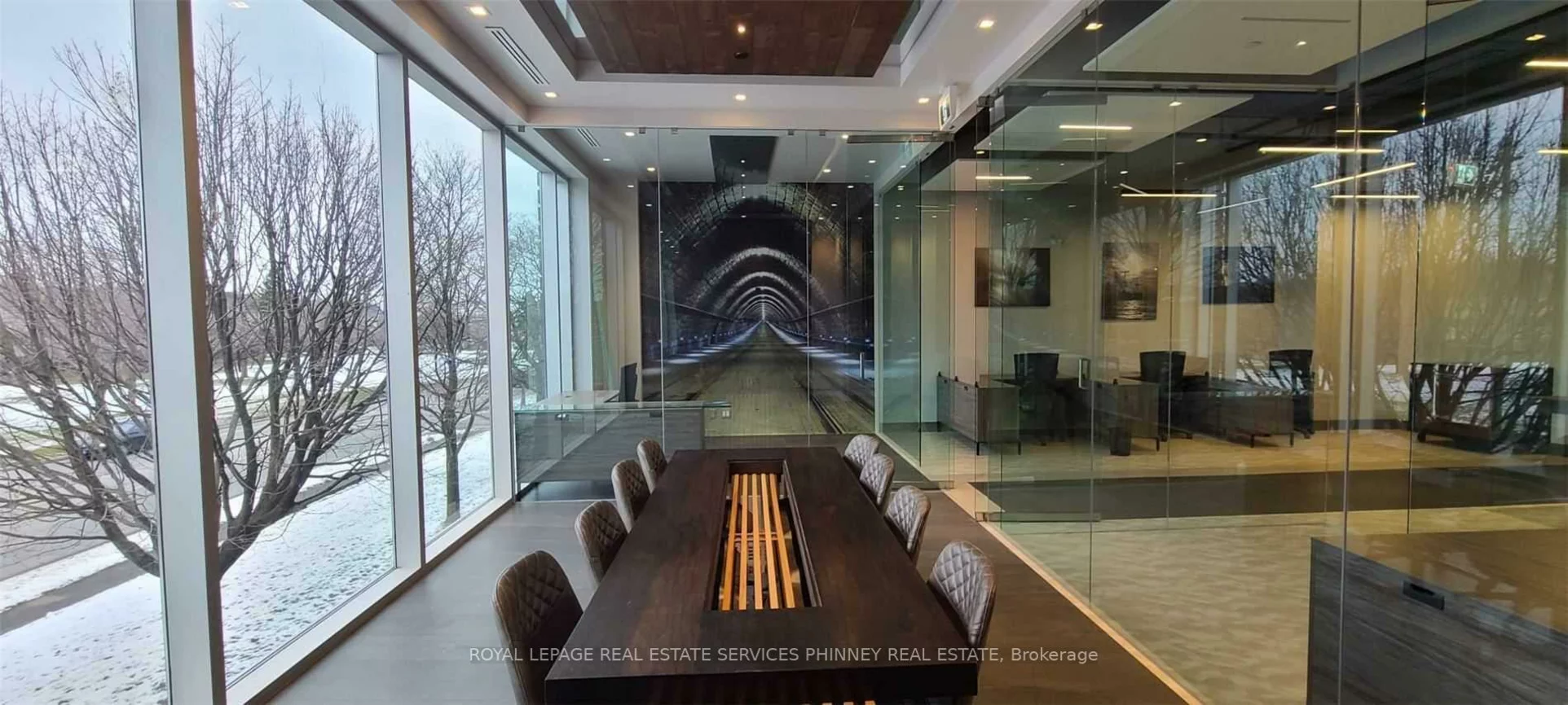 418, Iroquois Shore, 1014 - QE Queen Elizabeth, Oakville