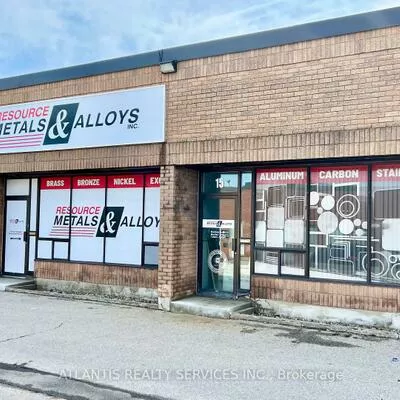 1428, Speers, 1014 - QE Queen Elizabeth, Oakville