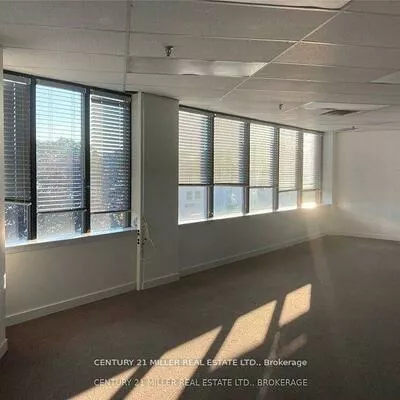 1200, Speers, 1014 - QE Queen Elizabeth, Oakville