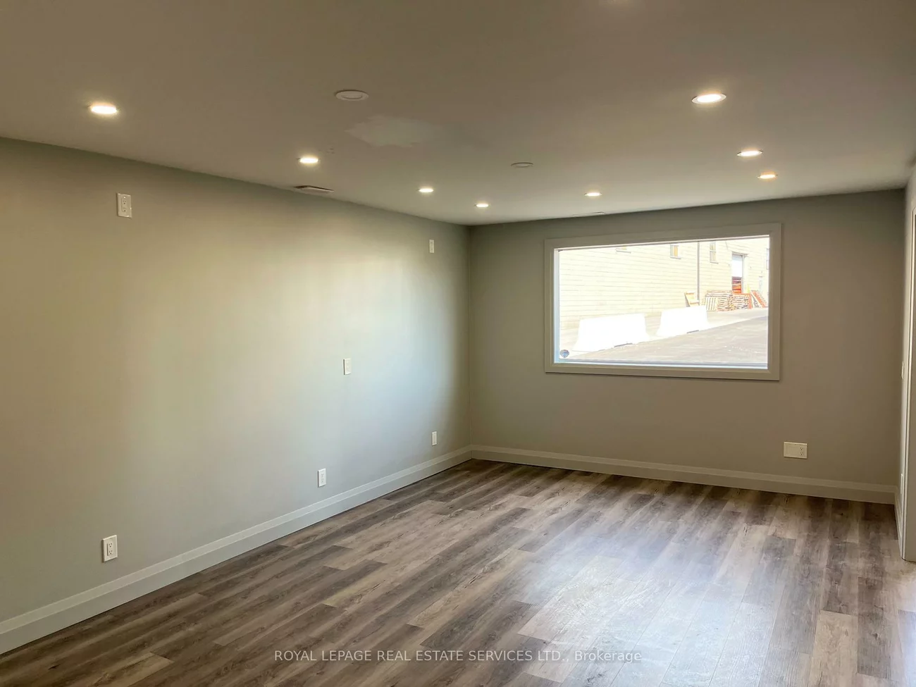 2088, Speers Road, 1001 - BR Bronte, Oakville