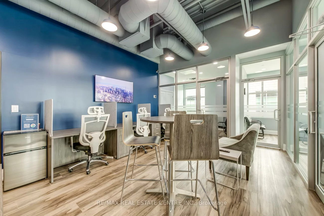 3475, Rebecca, 1014 - QE Queen Elizabeth, Oakville