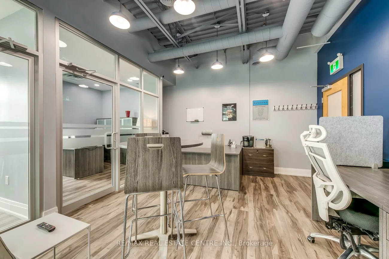 3475, Rebecca, 1014 - QE Queen Elizabeth, Oakville