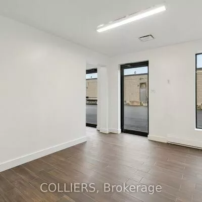 1244, Speers, 1014 - QE Queen Elizabeth, Oakville