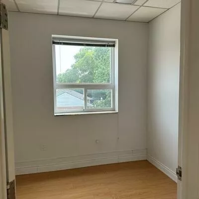 323, Kerr, 1002 - CO Central, Oakville