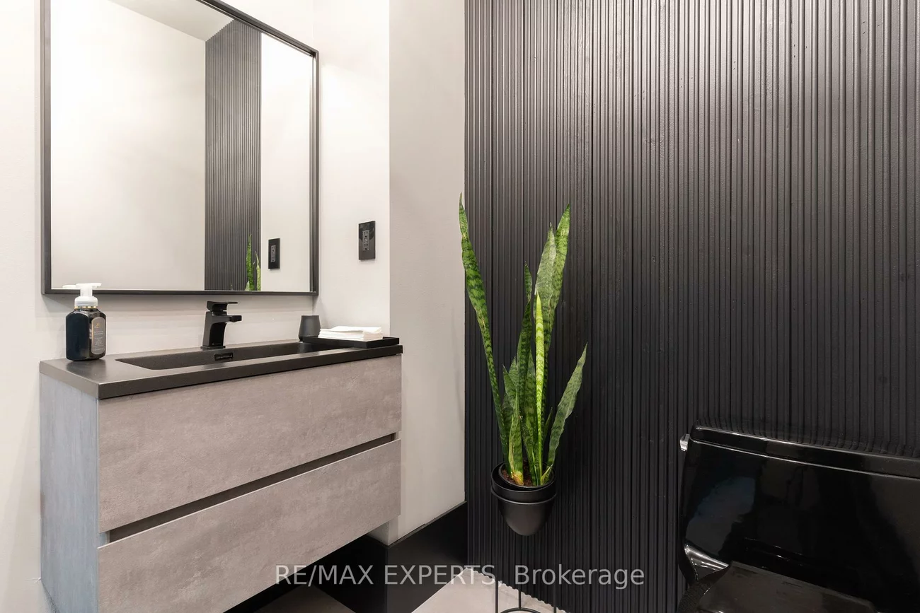 2356, Lakeshore, 1001 - BR Bronte, Oakville